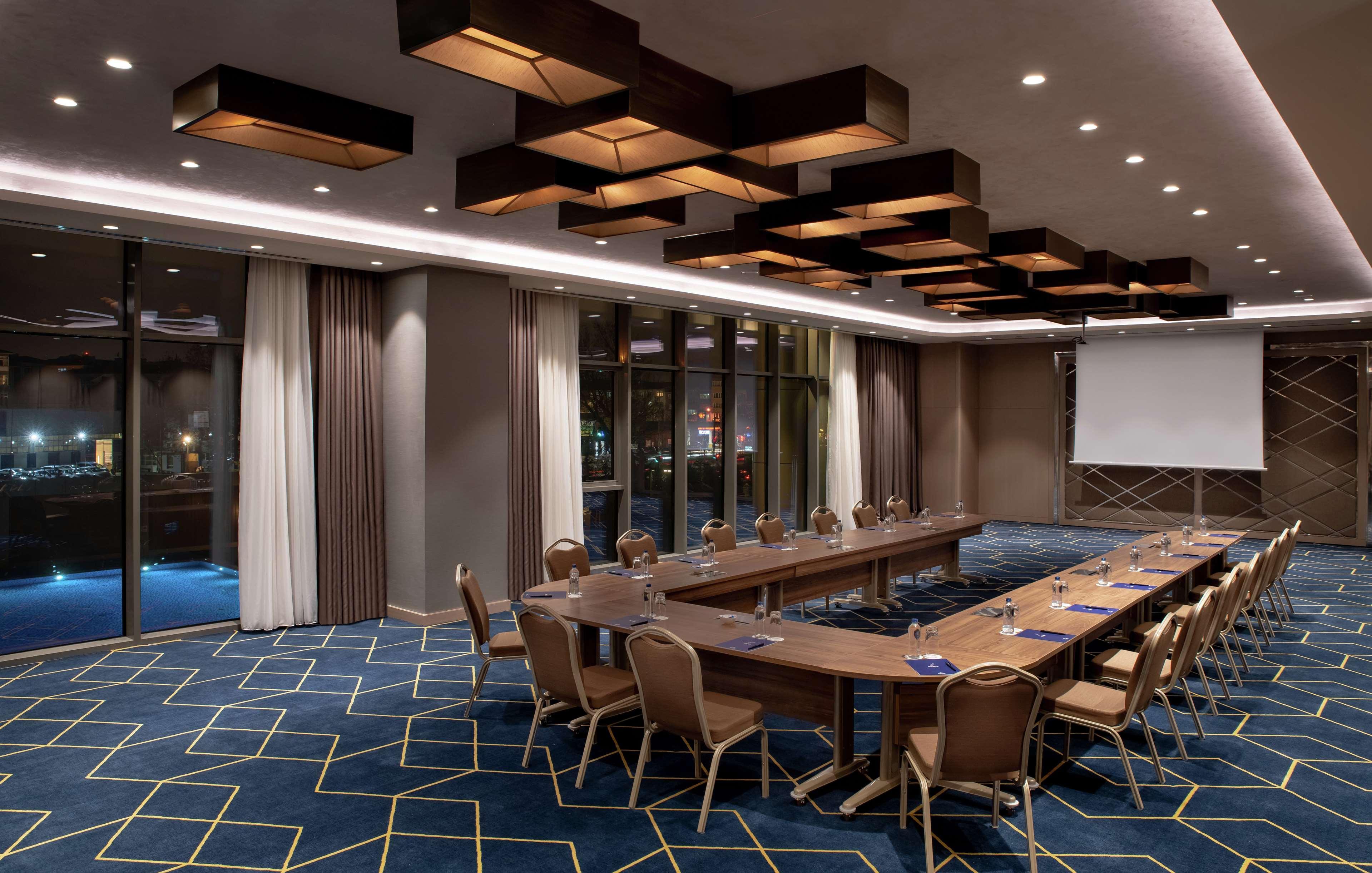 Hilton Istanbul Bakirkoy Hotel Exterior photo Meeting room