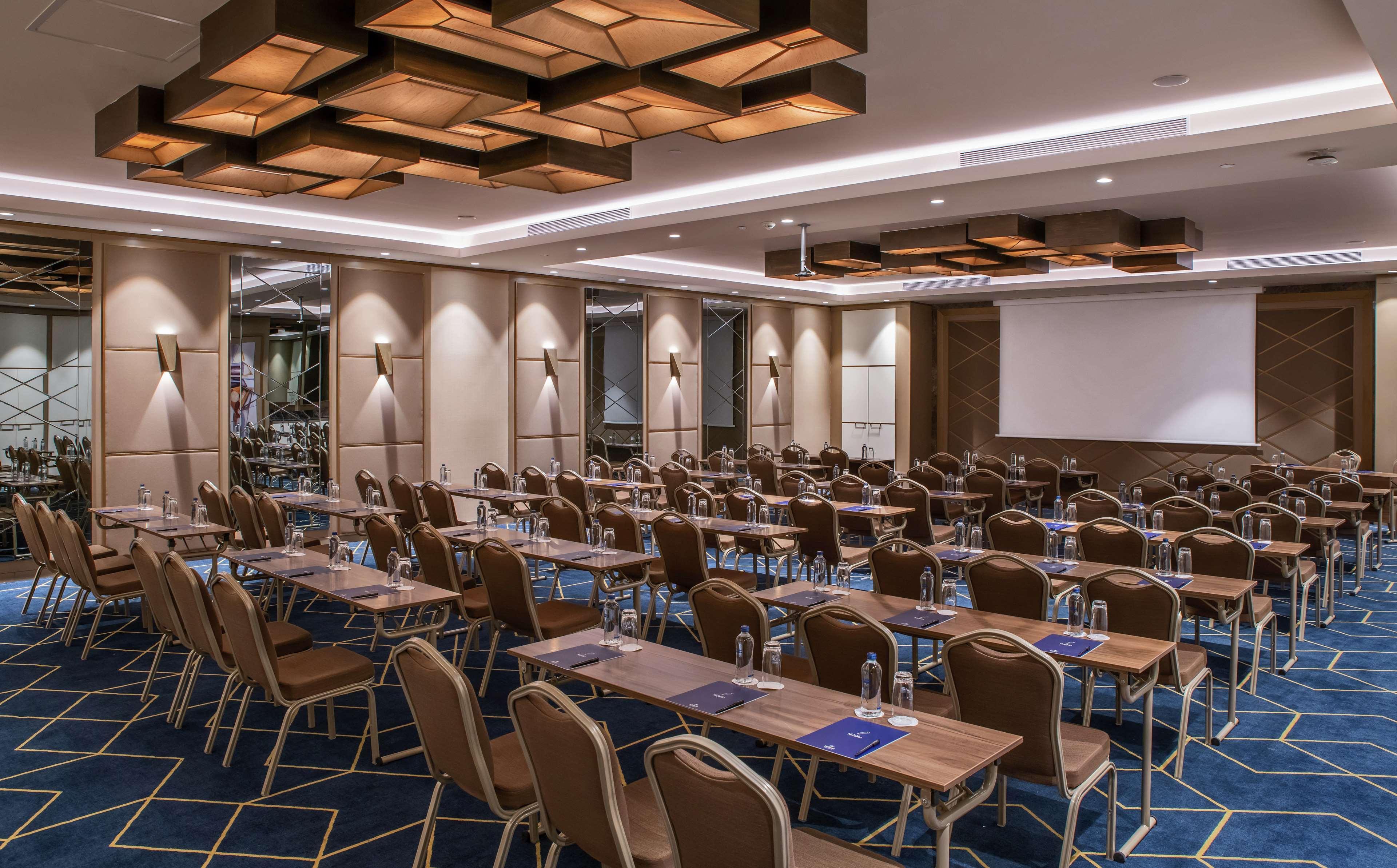 Hilton Istanbul Bakirkoy Hotel Exterior photo Meeting room