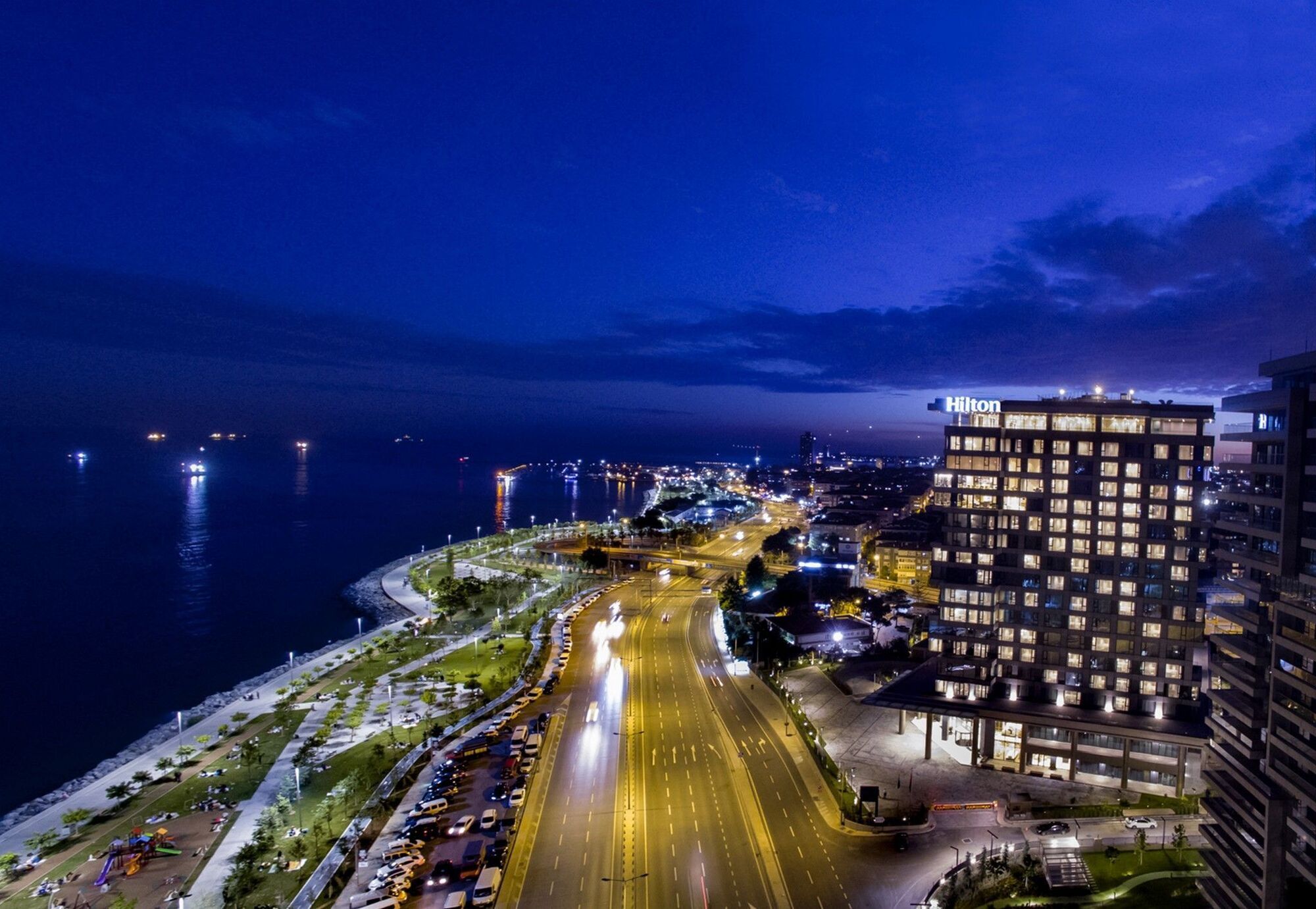 Hilton Istanbul Bakirkoy Hotel Exterior photo Nikis Avenue